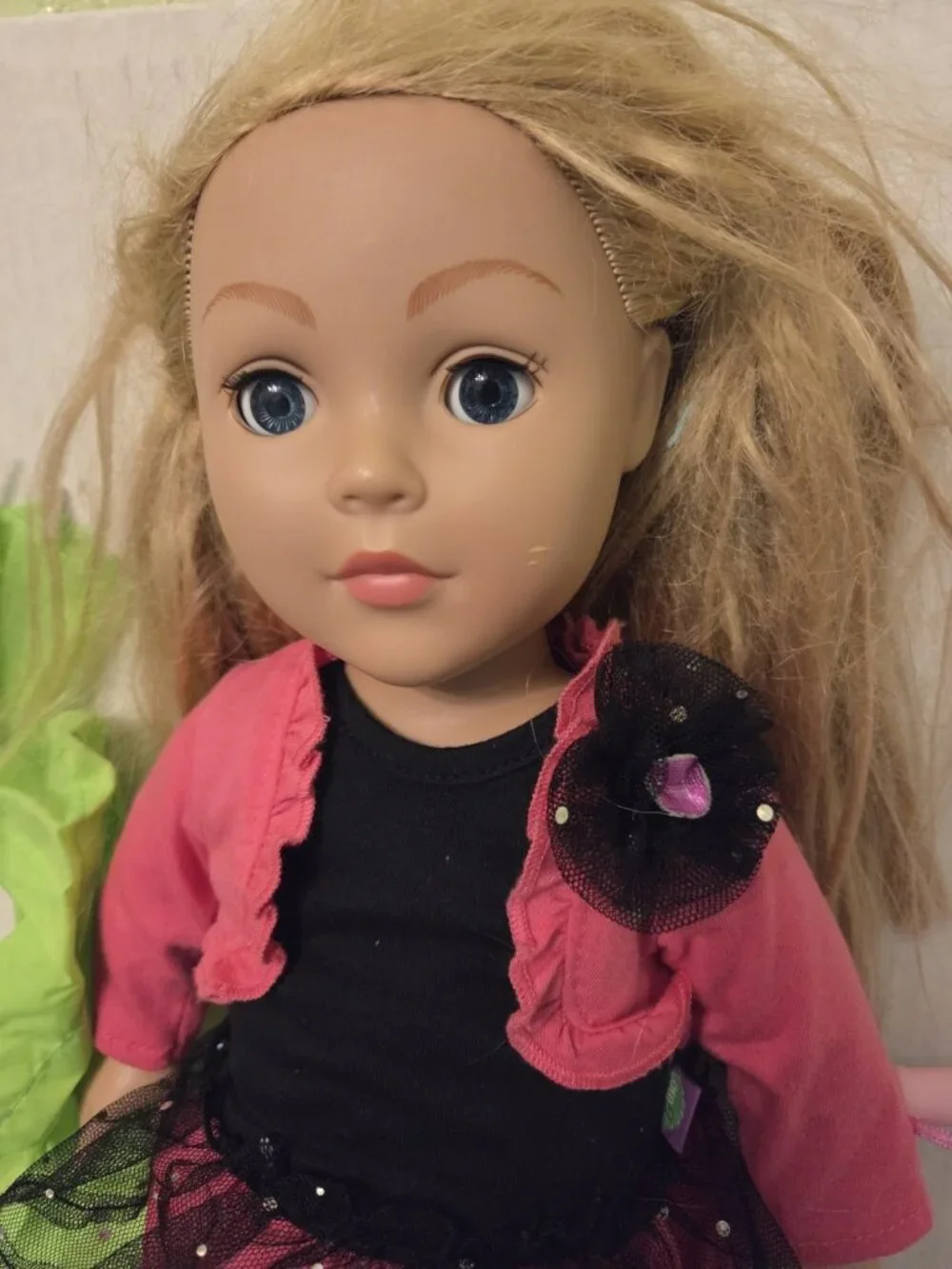 Madame Alexander 18